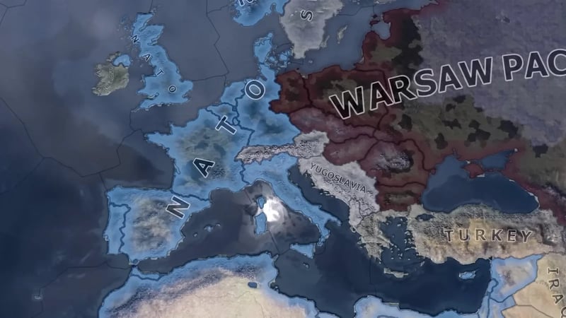 Cold War-era map showing Italy inside the NATO bloc, bordering the Warsaw Pact across the Adriatic