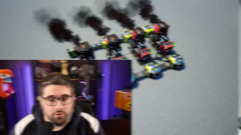 Manifold: a row of splitters feeding smelters in parallel from one input belt