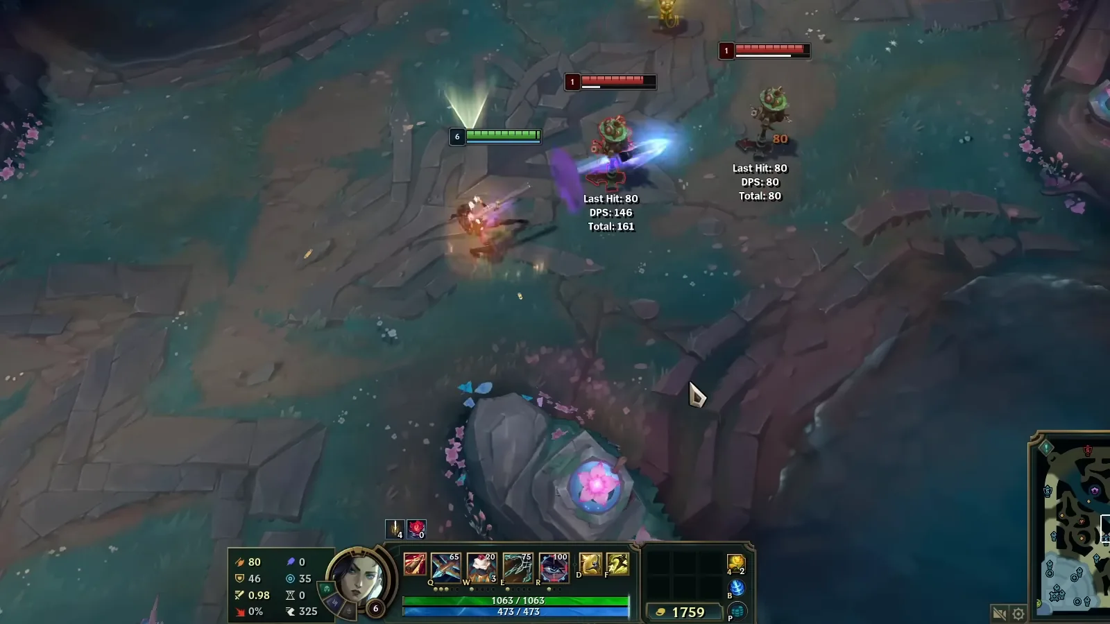 Caitlyn using attack move on cursor to switch between practice dummies in League of Legends