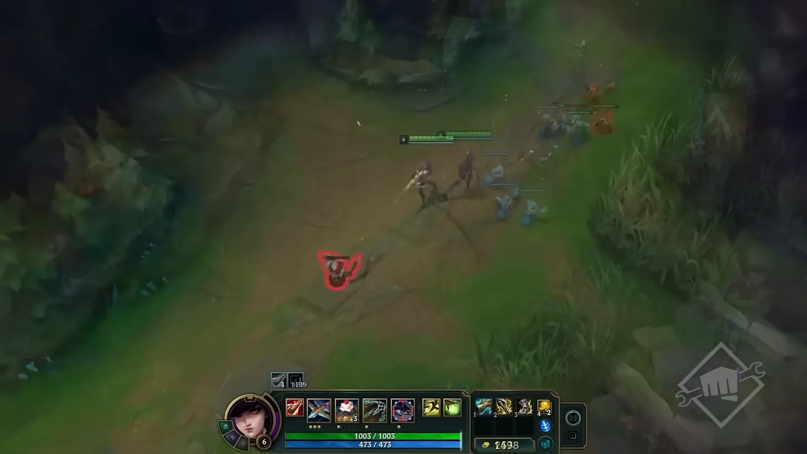 Jungler walking from the jungle into a lane to gank an enemy laner