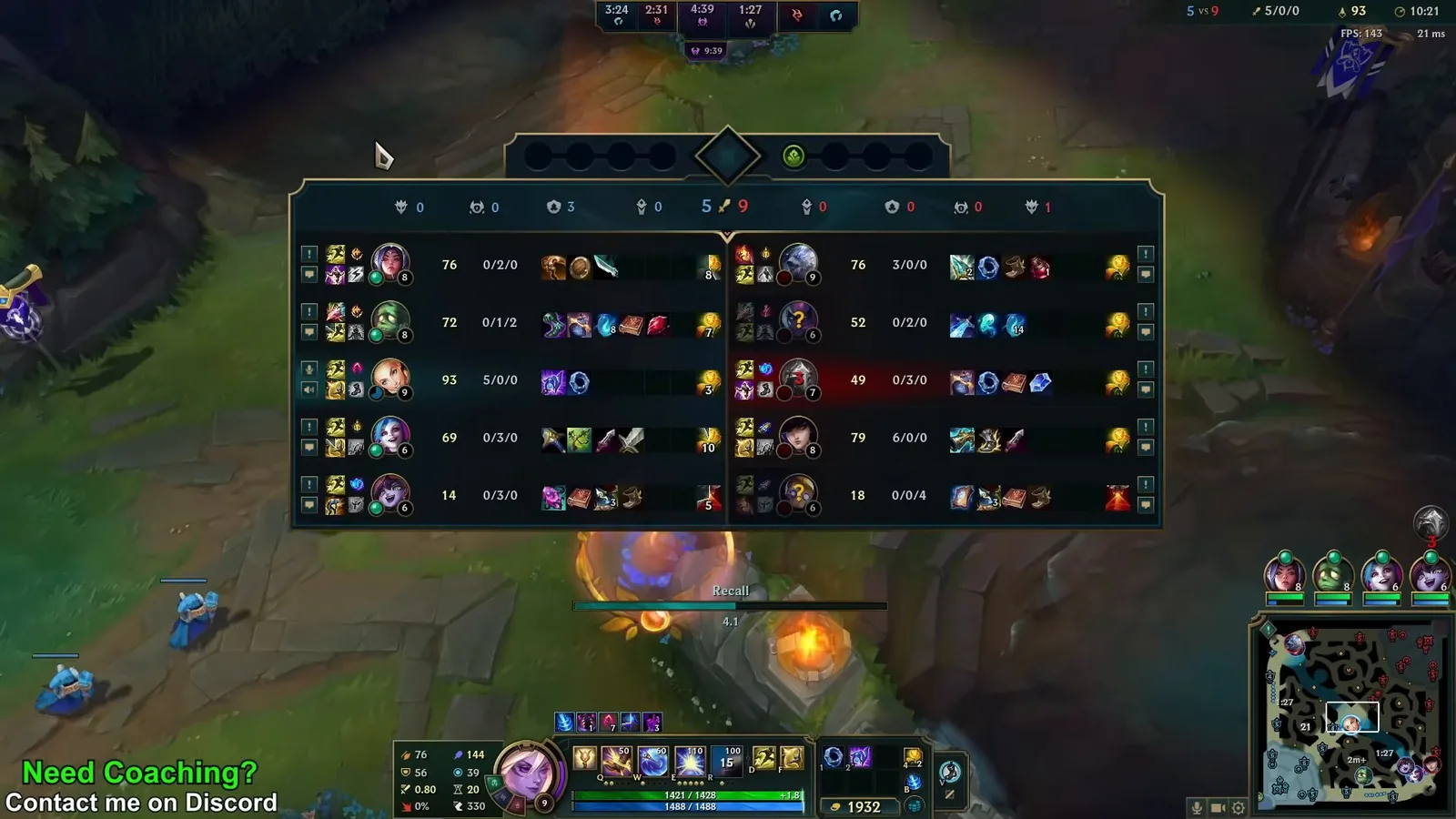 Scoreboard at 10:21 with Lux at 5/0/0 and 93 creep score against Viktor
