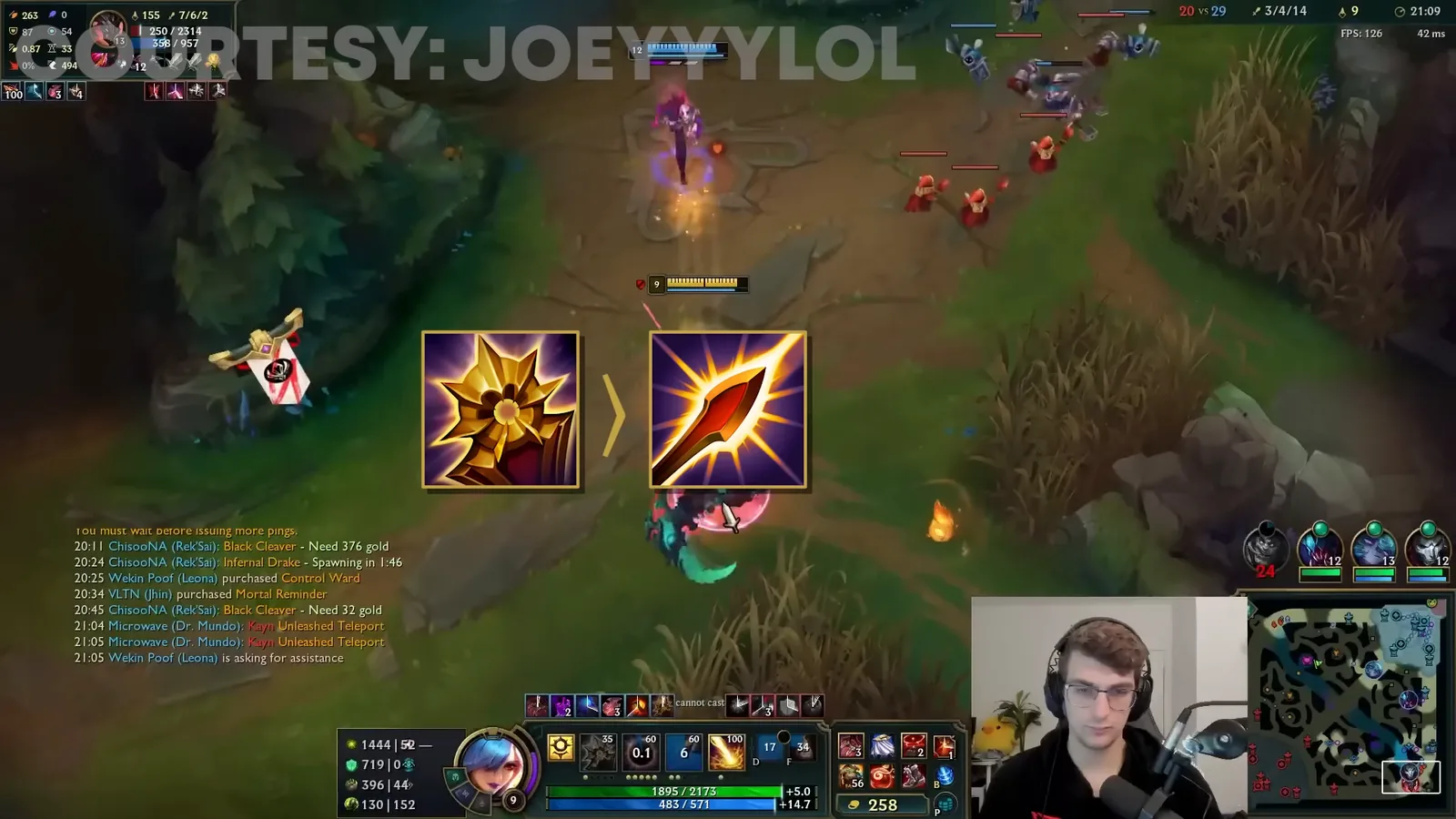 Leona engaging with Zenith Blade and Shield of Dawn combo icons on screen